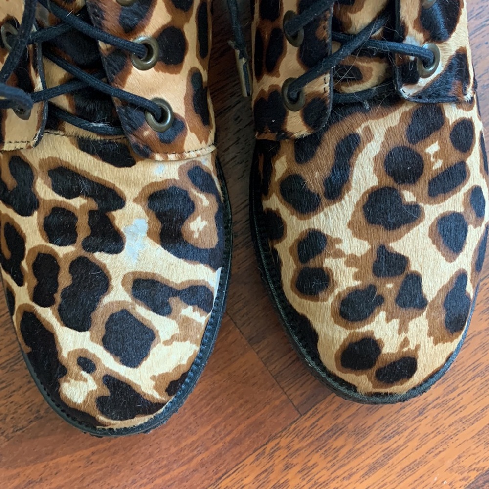 Diane Von Furstenberg Leopard Dyed hair lace up boots size 9 1/2